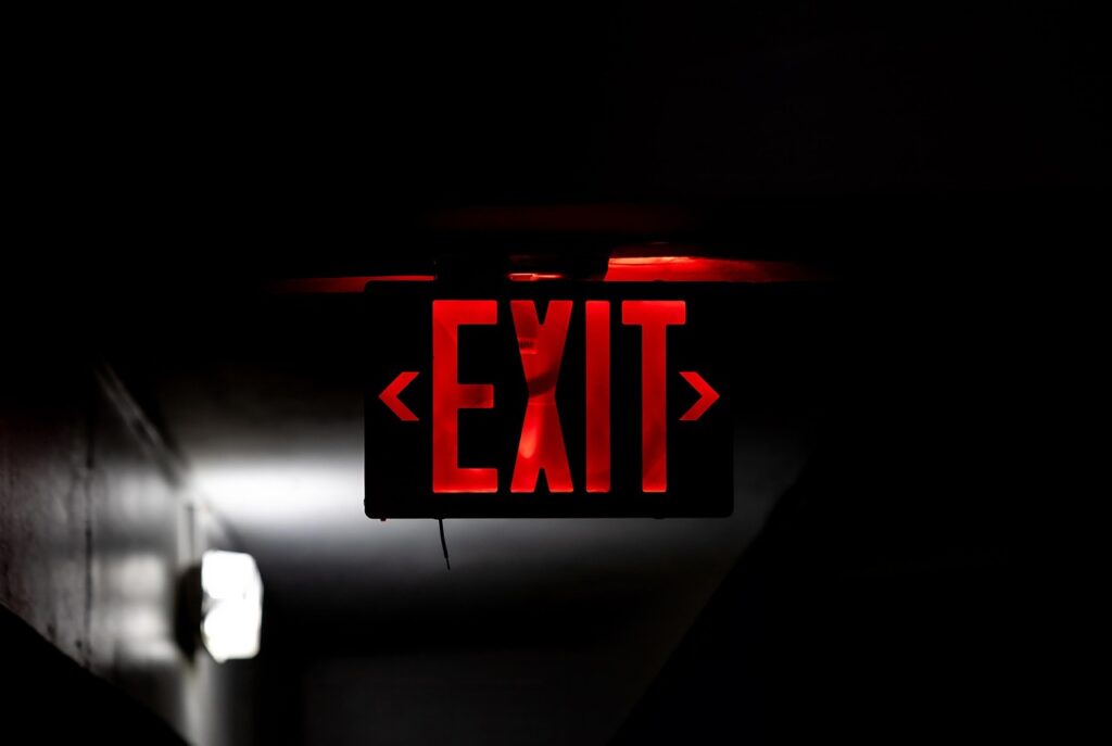 ホームホワイトニングの安全性と危険性について知っておくべきことは？