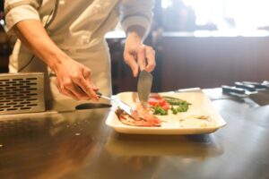ホームホワイトニング施術後の食事で注意すべきポイントは？